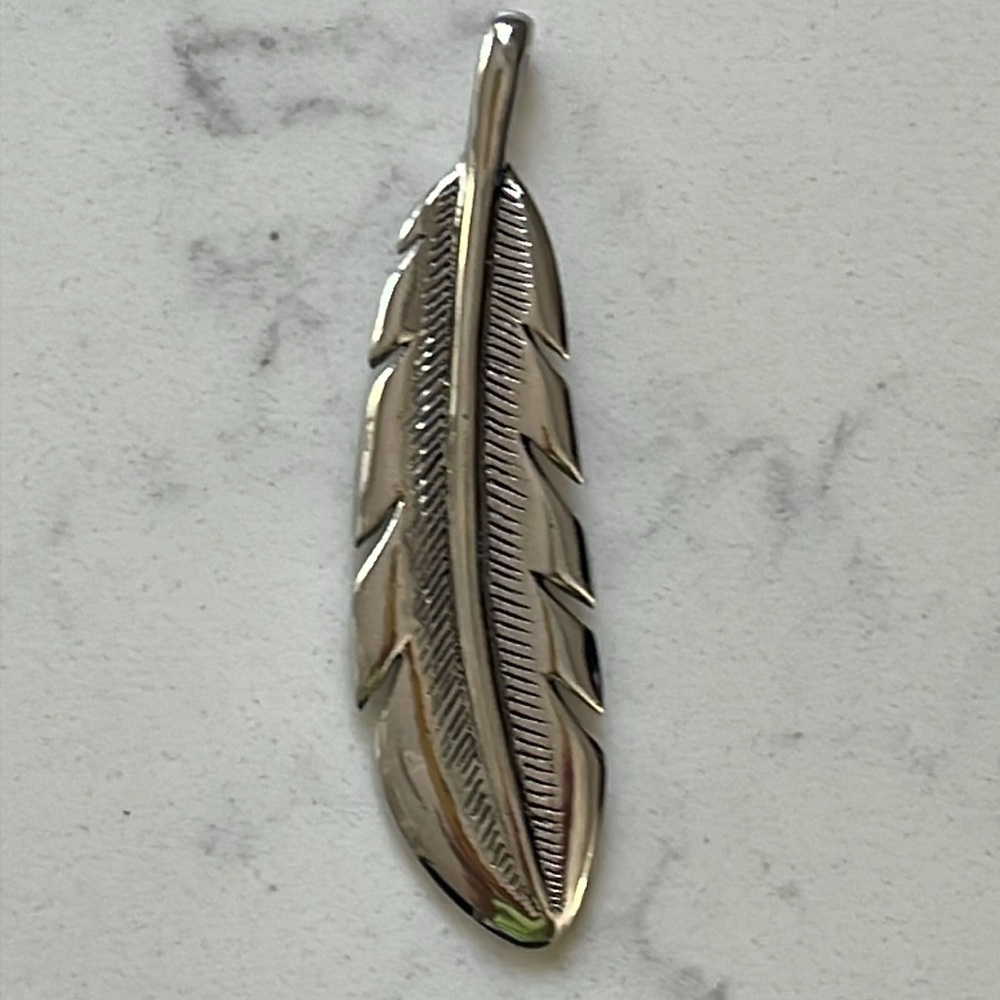 Ralph Lauren, Silver Feather Pendant - Picture 8 of 12